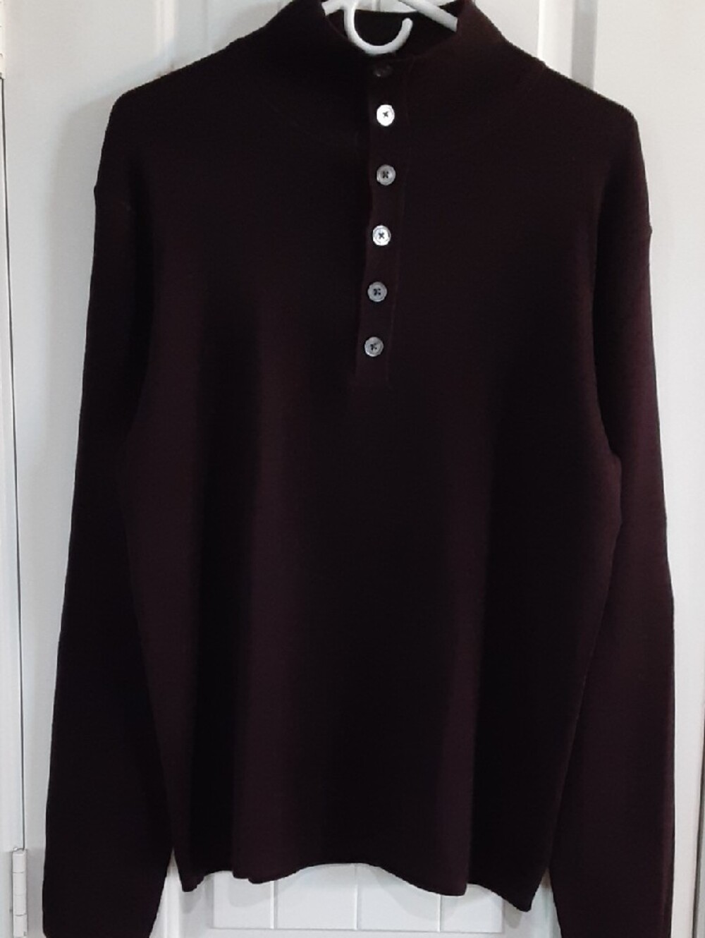 Banana Republic Burgundy Plum 100% Extra Fine Merino Wool Ribbed Polo Sweater M